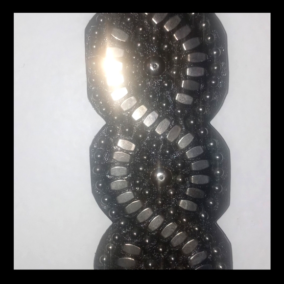 CALLEEN CORDERO limited edition studded belt. - Picture 5 of 6